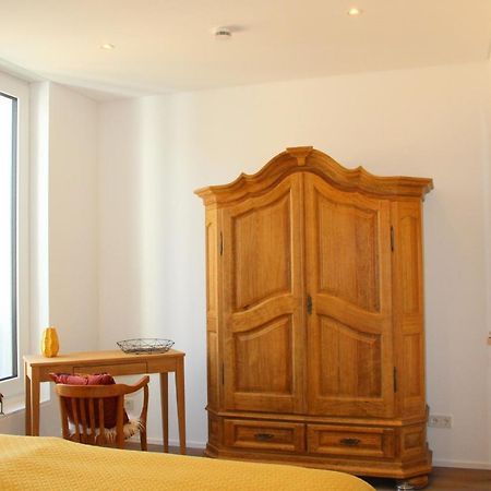 Mosel-Loggia - Luxusapartment -Terrass - Klimaanlage Трабен-Трарбах Экстерьер фото