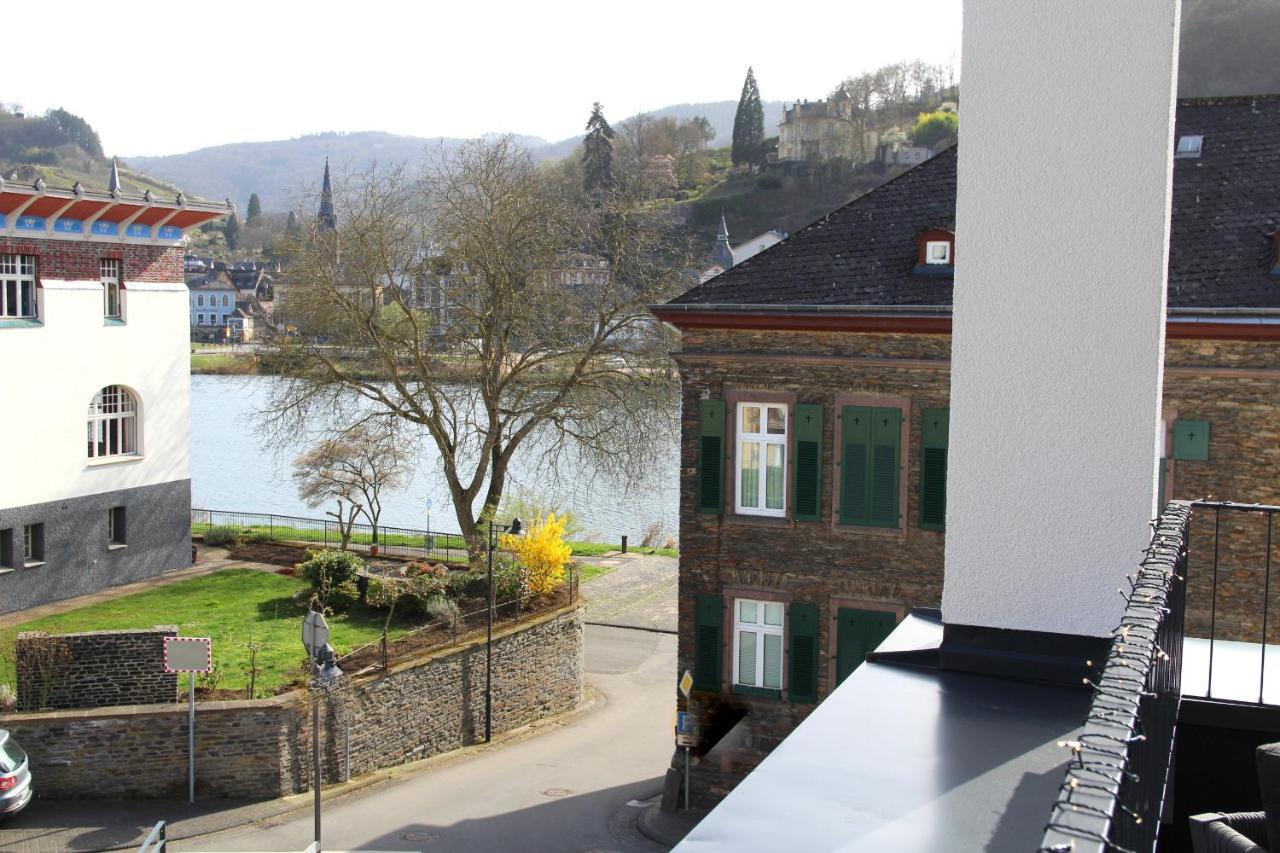 Mosel-Loggia - Luxusapartment -Terrass - Klimaanlage Трабен-Трарбах Экстерьер фото