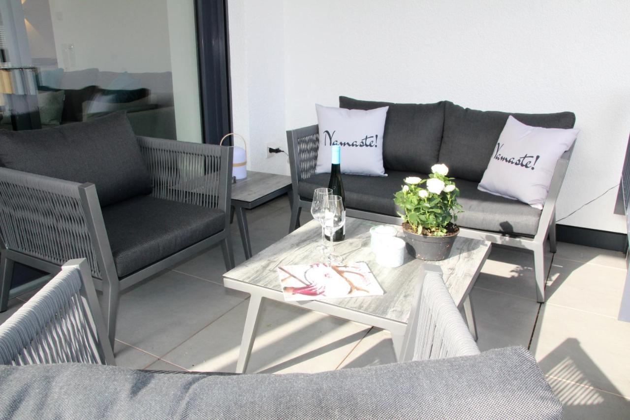 Mosel-Loggia - Luxusapartment -Terrass - Klimaanlage Трабен-Трарбах Экстерьер фото